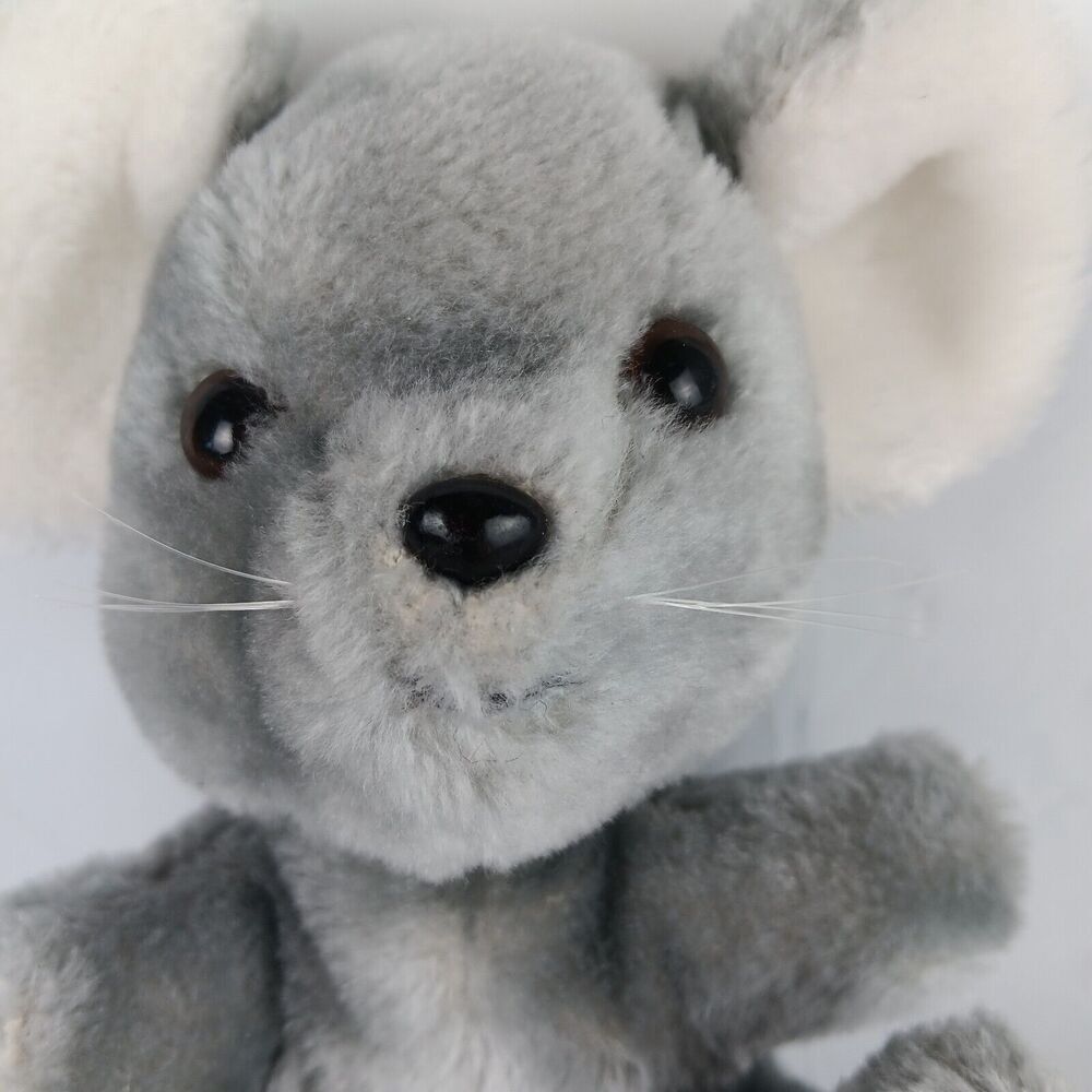 Vintage Retro 1978 Dakin Gray Mouse White Ears Plush Stuff Animal Toy 6 inch - Picture 2 of 9